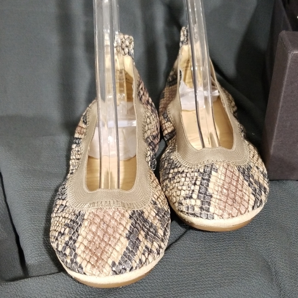 Yosi Samra NIB ballet flats, Sz 6